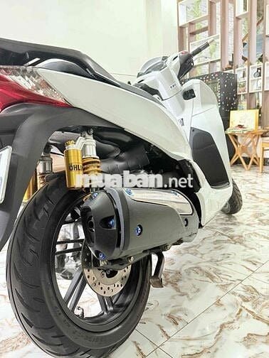 SH 300i xe nhập Ý Trắng Sporty