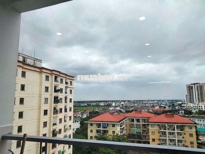 Bán CC Việt Hưng 75m² – 2 ngủ 2wc, làn sóng xanh, giá hơn 4 tỷ