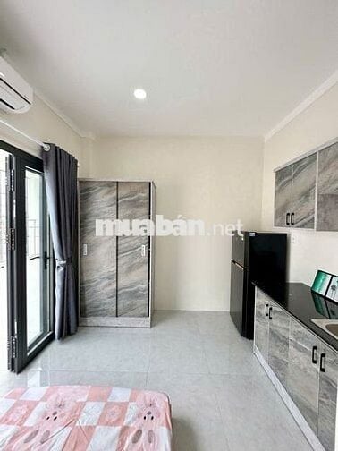 TRỐNG 1 CĂN HỘ BANCOL LỚN,MỚI,  FULL NỘI THẤT, PHÚ NHUẬN