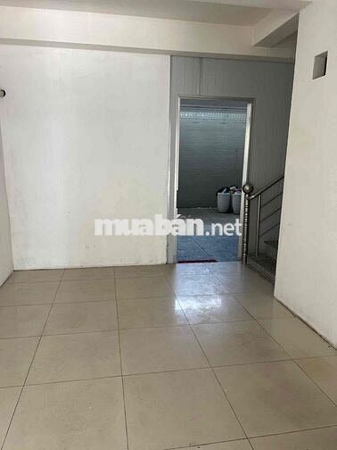 CHO THUÊ NHÀ MẶT TIỀN ĐƯỜNG LÊ HOÀN RẺ NHẤT KHU