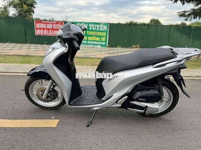 ✔️ Sh125i dk2018 máy móc nguyên Zin ko lỗi .