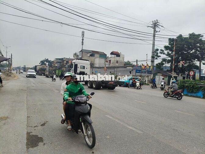 Bán gấp đất Xuân Nê  Đại Áng ô tô phân lô, vỉa hè, giá 9 tỷ Bán gấp đất Xuân Nê  Đại Áng ô tô phân lô, vỉa hè, giá 9 tỷ