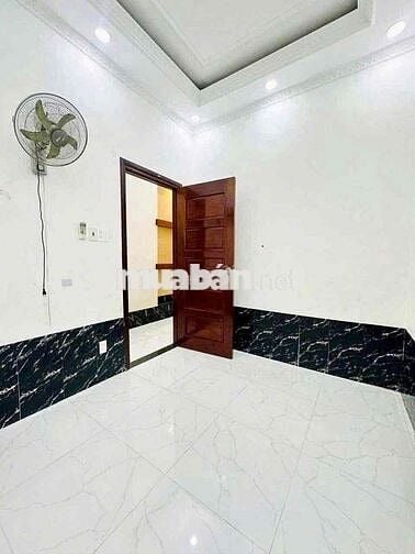 Nhà 2 phòng 2 máy lạnh trục chính 359 Nguyễn Văn Cừ
