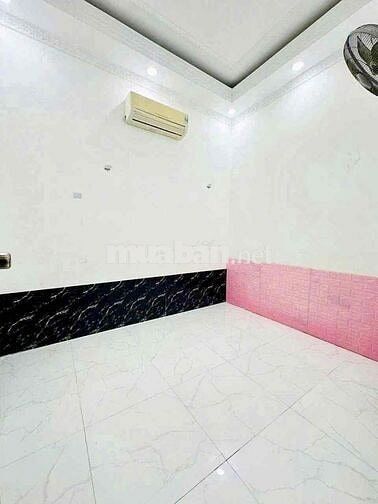Nhà 2 phòng 2 máy lạnh trục chính 359 Nguyễn Văn Cừ