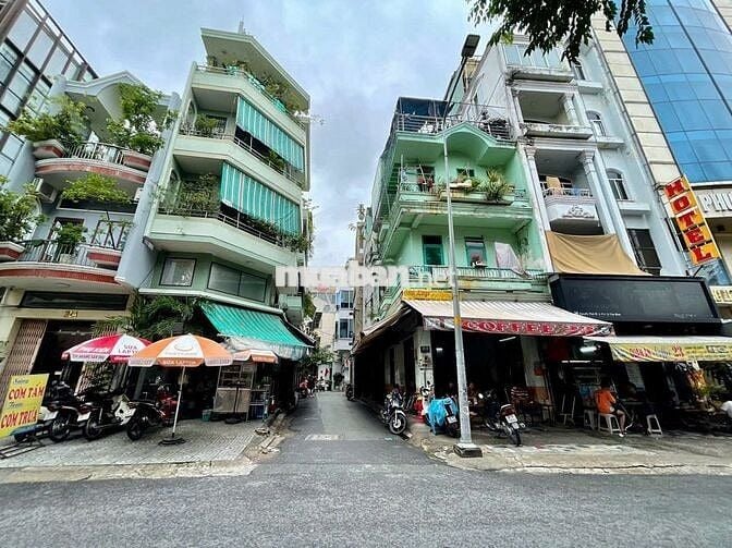 BÁN NHÀ HẺM Ô TÔ 238 HOÀNG VĂN THỤ 4,1X14 NGAY ADORA ĐÔNG PHƯƠNG 9,6TỶ