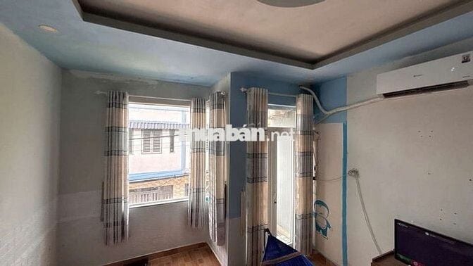 Nhà ở KDC, đường nhựa 5m cách cầu lớn hóc môn 4km