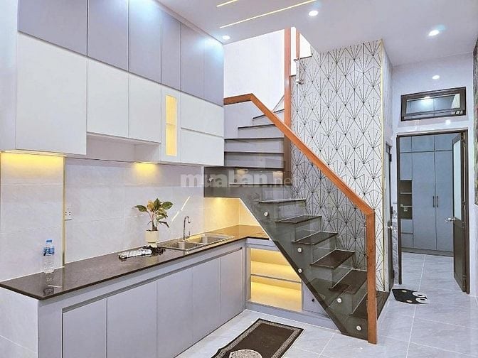 CĂN NHÀ NHỎ NẰM NGAY ĐOÀN THỊ ĐIỂM-GIÁ 2,34TỶ-42m2-PHÚ NHUẬN