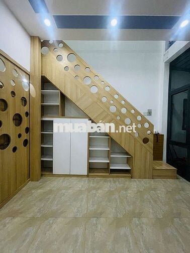 NHÀ MẶT TIỀN FULL NT NGAY BÌNH LONG