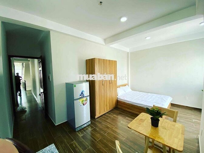 Cho thuê căn hộ Studio Ban công Q4 gần ĐH Luật, ĐH Nguyễn Tất Thành