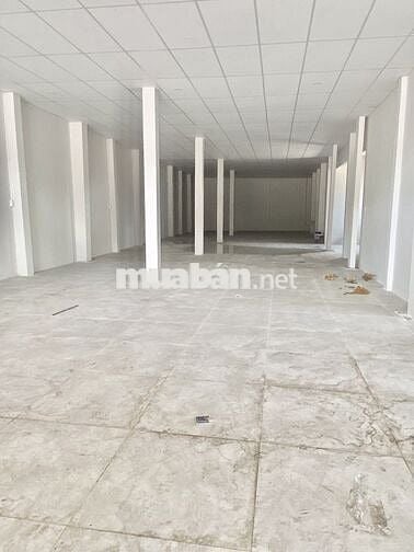 Cho Thuê Nhà Trệt Lầu Mặt Tiền 9m Đường 3/2 Vị Trí Trung Tâm Cần Thơ