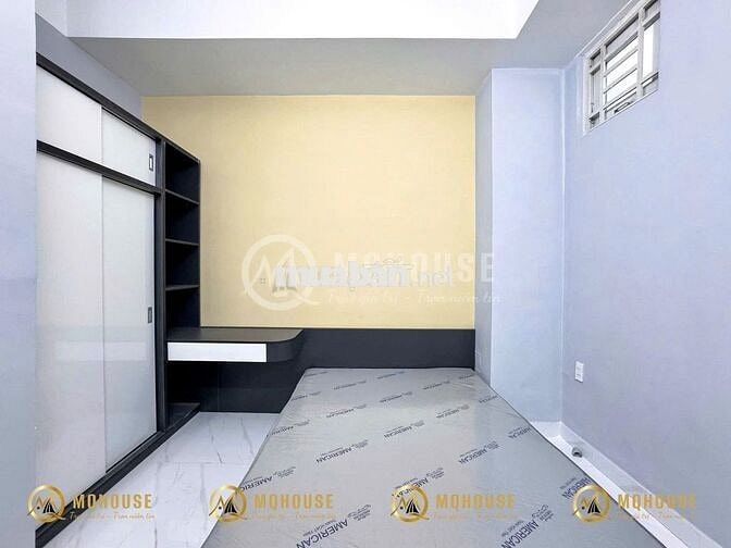 Căn hộ 2PN full nội thất ban công, cửa sổ thoáng mát Cao Thắng Quận 10