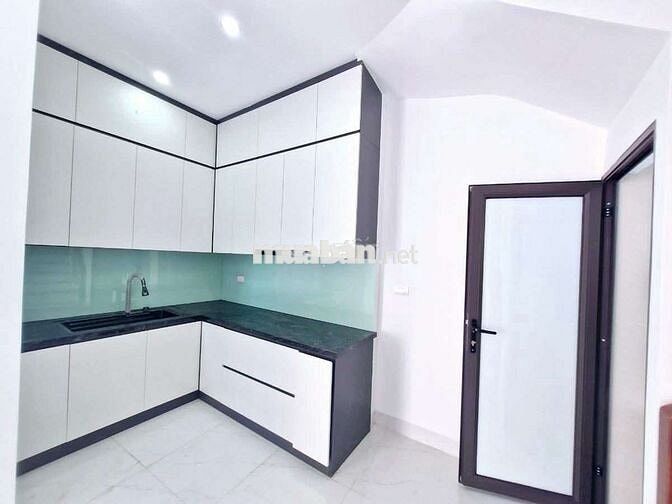TÂY MỖ - OTO ĐỖ CỔNG - PHÒNG NGỦ KHÉP KÍN - FULL NỘI THẤT Ở NGAY