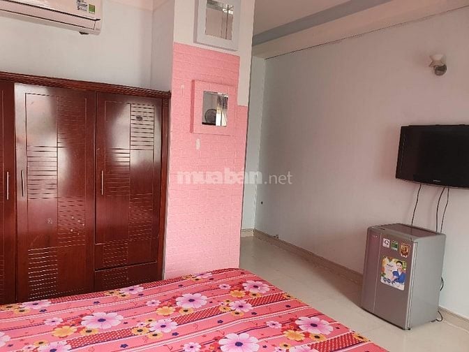 Phòng cho thuê đường Âu Dương Lân, có sẵn nội thất