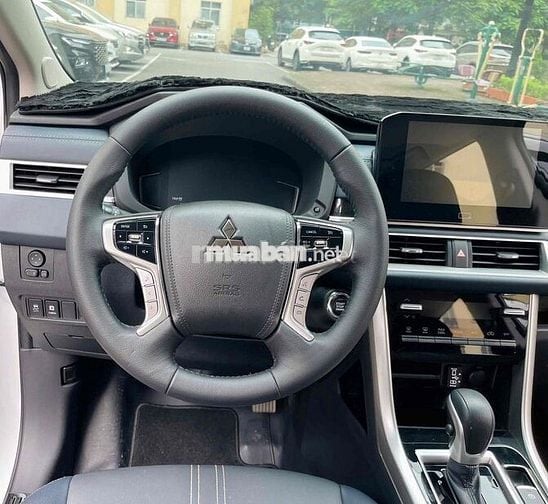 Mitsubishi Xpander Cross sx 2025 lướt 4000km