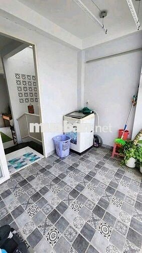 Cho thuê nhà nguyên căn 208/ Nguyễn Văn Lượng, P16, Gò Vấp