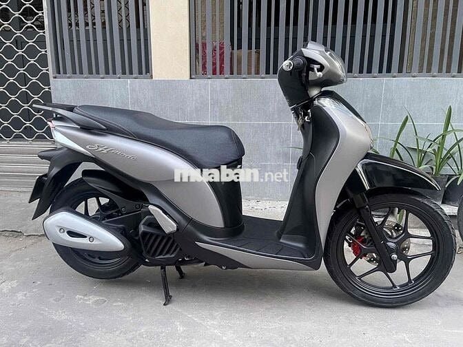 Sh Mode 2016 xe đẹp máy zin êm đúng chủ chỉ 31tr