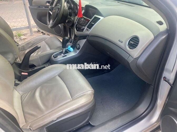 Chevrolet Cruze 2010 LTZ 1.8, số tự động