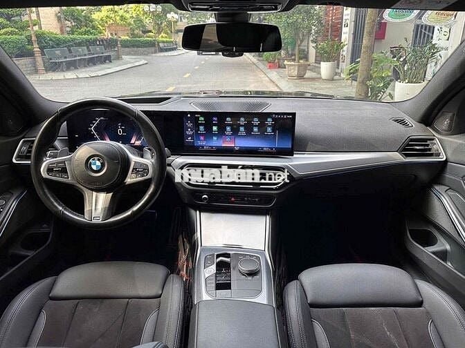 BMW 3 Series 2023 320i M Sport