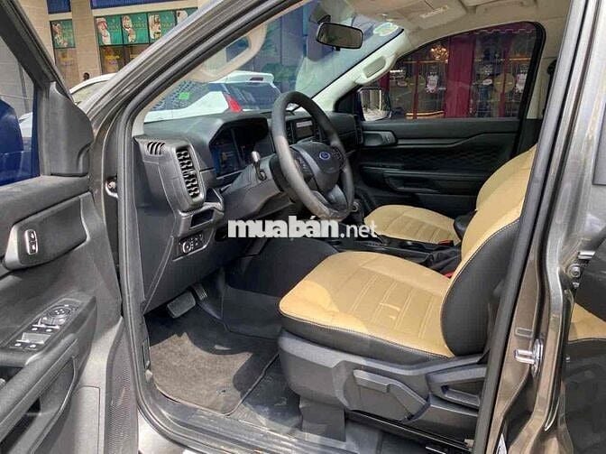 Ford Ranger 2025 XLS 2.0L 4x2 AT - 18000 km