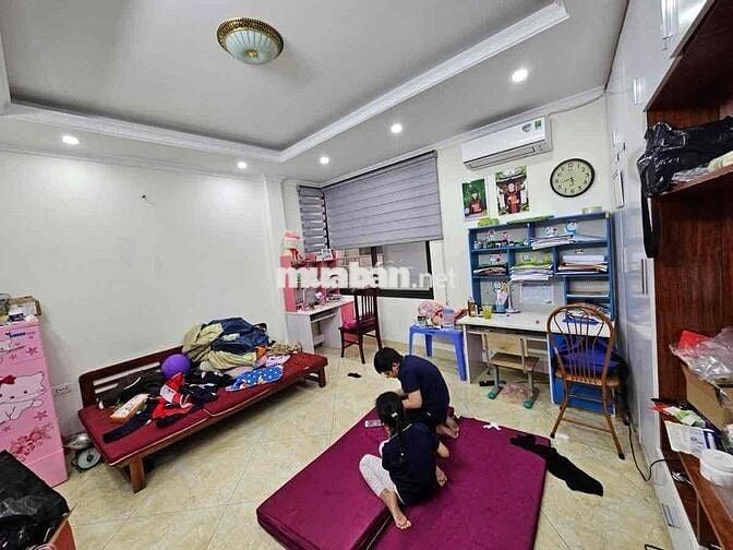 HIẾM- NHÀ ĐẸP PHỐ BỒ ĐỀ - Ô TÔ ĐỖ CỔNG - 30M2 X 5 TẦNG, 6.5 TỶ