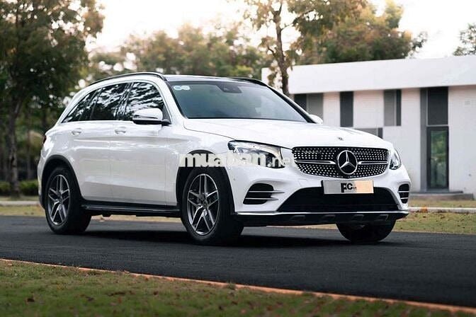 MERCEDES GLC300 4MATIC 2018
