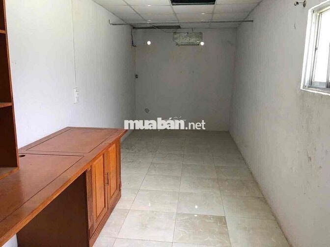 Cần bán nhà ở gần chợ Bình Điền nhà mặt tiền