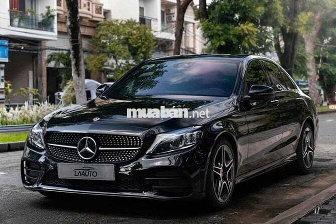 Mercedes C300 AMG 2019