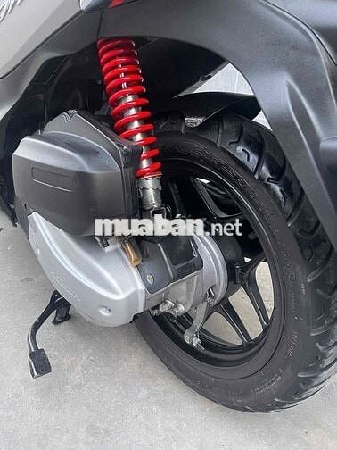 Sh Mode 2016 xe đẹp máy zin êm đúng chủ chỉ 31tr