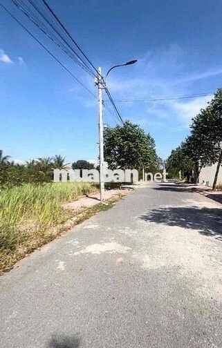 Đất KDC Long Hoà cần đước long an , giá 1,8tỷ , 83m , NKG NHÀ ĐẤT