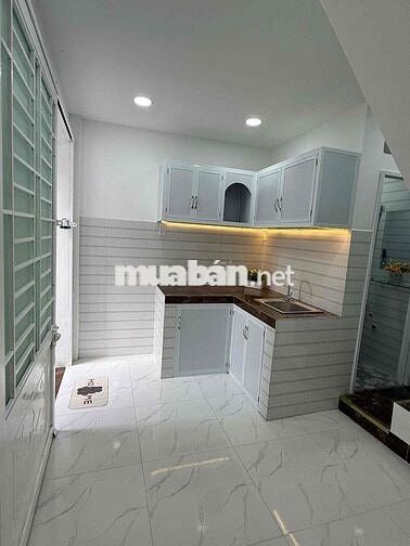 🏡 Nhà cho thuê  Bình Hưng. BC , hẻm thoáng 2,5m   Gần đường số 10  Nhà