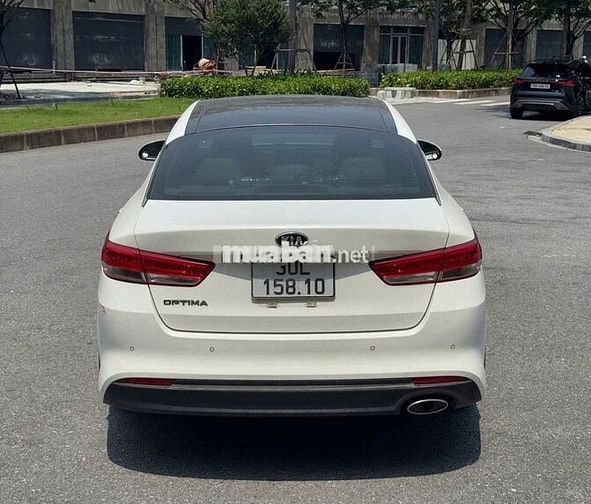 Kia Optima 2016 2.0 ATH - 8700 km