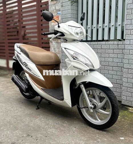 Vision 2014 đẹp, máy êm thì thầm bao vọt