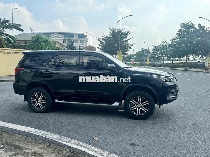 Toyota Fortuner 2022 2.4L 4x2 MT 30/5 số chính chu