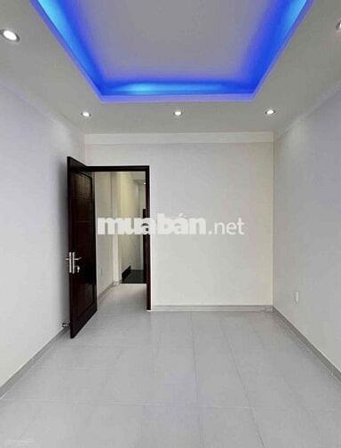 ĐỊNH CƯ NA-UY ÍT VỀ NƯỚC BÁN NHÀ PHAN VĂN TRỊ,P2,QUẬN 5.GIÁ:6Tỷ390.SHR