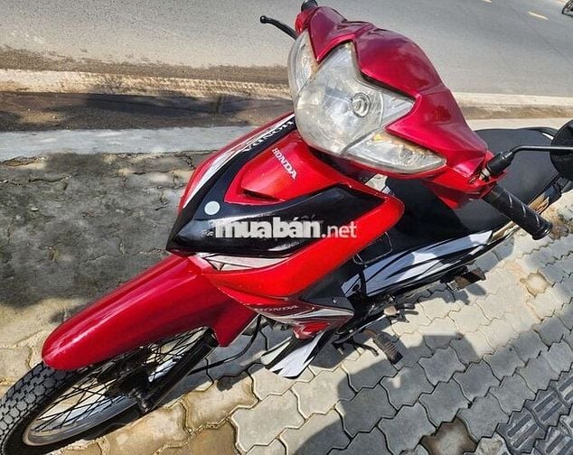 Wave Rsx 110 Honda Nhật 2012,bstp cavet đủ máy êm