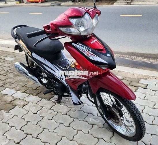 Wave Rsx 110 Honda Nhật 2012,bstp cavet đủ máy êm