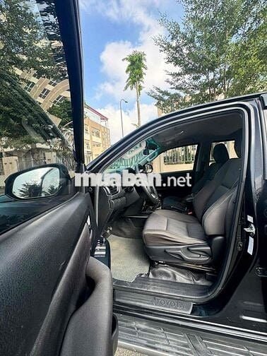 Toyota Fortuner 2022 2.4L 4x2 MT 30/5 số chính chu