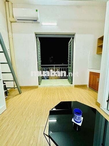 DUPLEX BAN CÔNG_CỬA SỔ FULL NỘI THẤT_MẶT TIỀN Q8 SÁT ĐH STU
