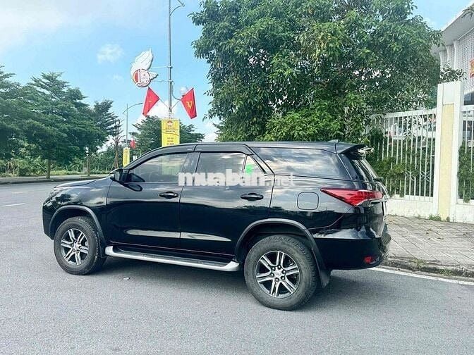 Toyota Fortuner 2022 2.4L 4x2 MT 30/5 số chính chu
