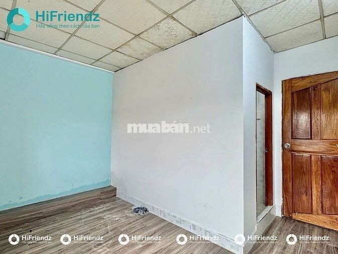 STUDIO BAN CÔNG MẶT TIỀN TẠ QUANG BỬU Q8_MỚI XÂY 100%