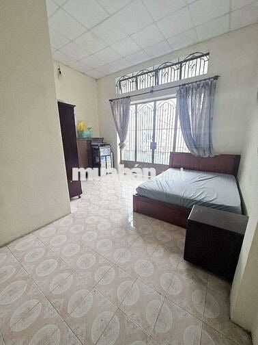 Nhà RỘNG 2PN sẵn nội thất Đường 19 gần White Palace, Gigamal, ĐH Luật