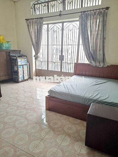 Nhà RỘNG 2PN sẵn nội thất Đường 19 gần White Palace, Gigamal, ĐH Luật