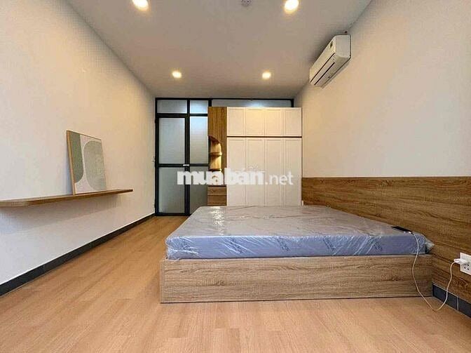 CĂN HỘ FULL NỘI THẤT CỬA SỔ TRỜI THOÁNG NGAY ĐIỆN BIÊN PHỦ GẦN QUẬN 1