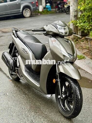 sh 300i nhập ý bstp ngay chủ xe nguyên zin