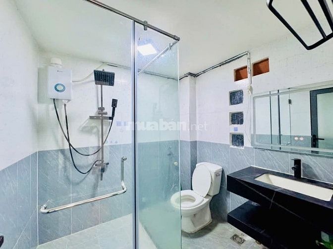 CHỦ CẦN BÁN GẤP NHÀ Ở ĐƯỜNG HOA LAN, PHÚ NHUẬN GIẤY TỜ ĐẦY ĐỦ.