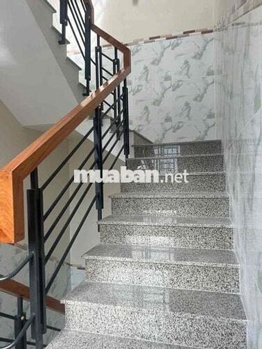 nhà hẻm oto 8m , 5 *20 , 5 phòng ngủ 6 nhà vệ sinh