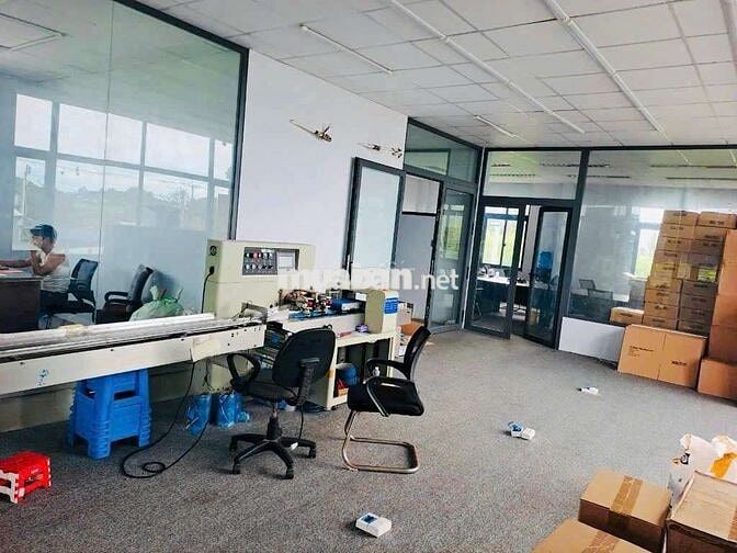 Giảm 1,5 tỷ -Bán kho xưởng mặt tiền Võ Văn Điều - 1800m2 - Giá 13,5tỷ