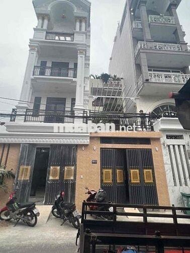nhà hẻm oto 8m , 5 *20 , 5 phòng ngủ 6 nhà vệ sinh