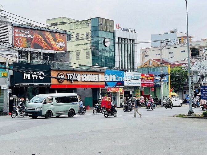 Thu nhập 400tr/tháng, nhà 3 tầng góc 2 MT Võ Văn Ngân, Tp. Thủ Đức,