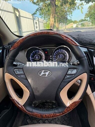 Hyundai Sonata 2011 2.0 AT - 158000 km